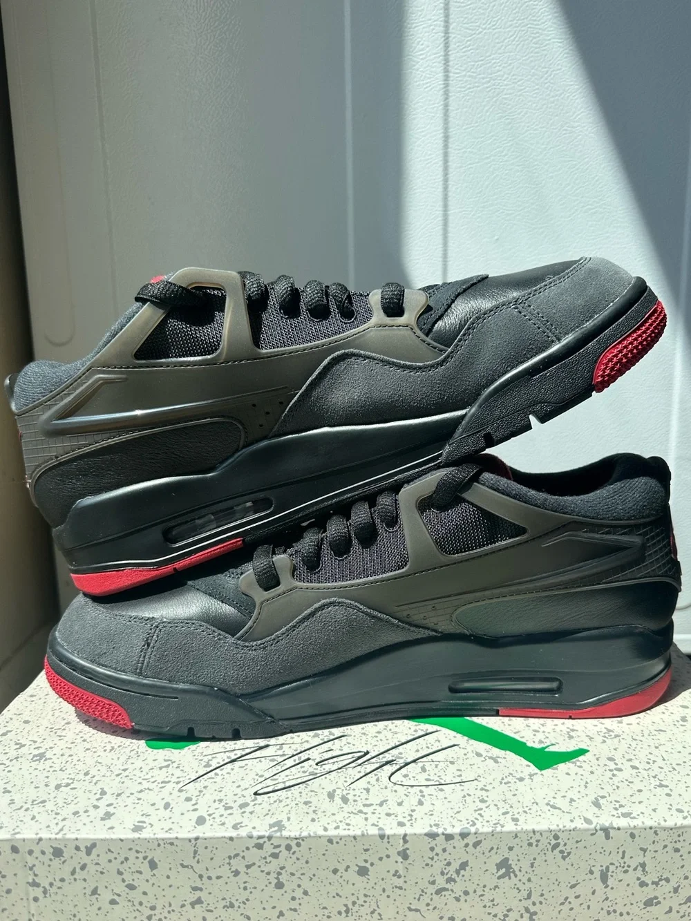 Air Jordan 4 RM “Bred”